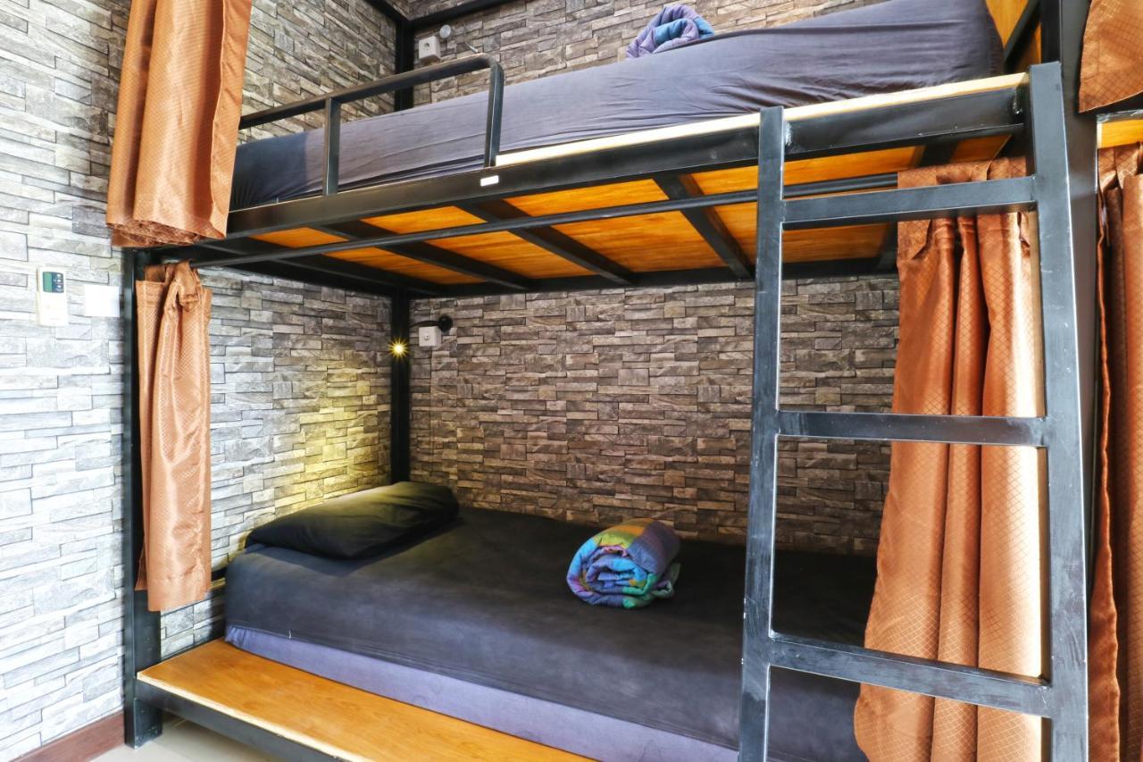 Puji Hostel And Bungalow Ubud Exteriör bild