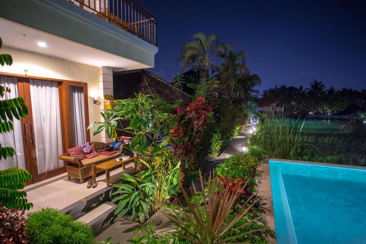 Puji Hostel And Bungalow Ubud Exteriör bild